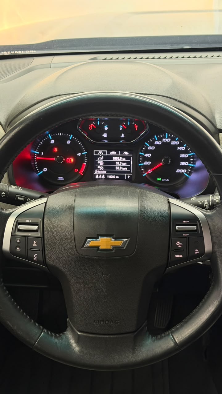 CHEVROLET S10