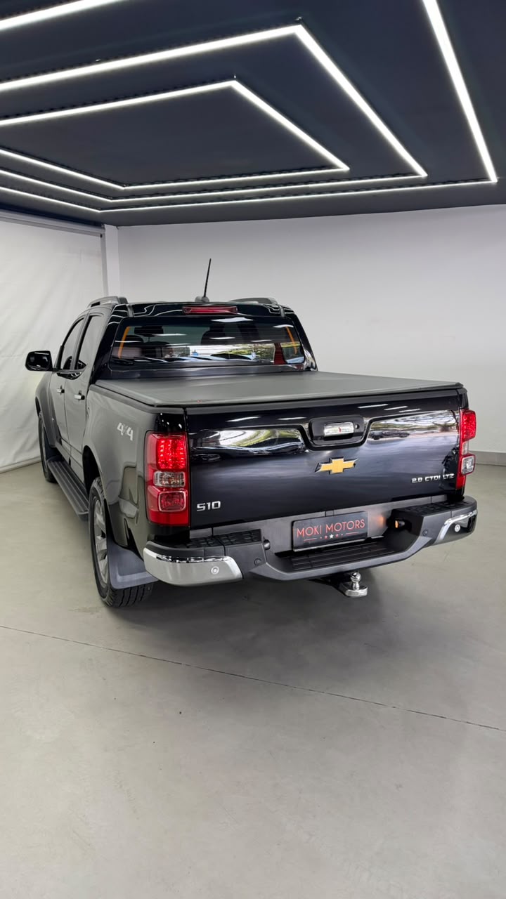 CHEVROLET S10