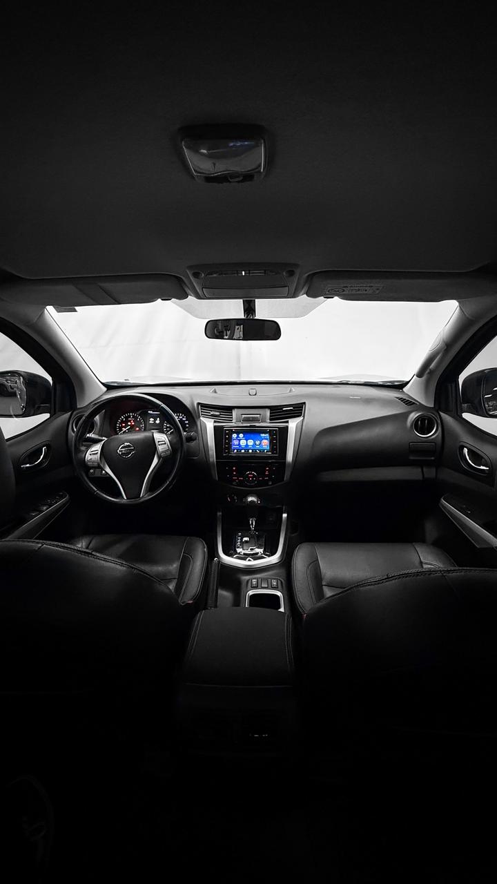NISSAN FRONTIER LEATX4
