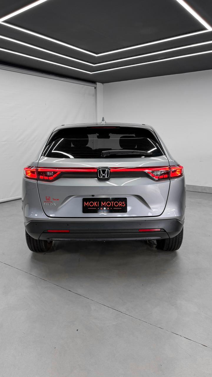 HR-V