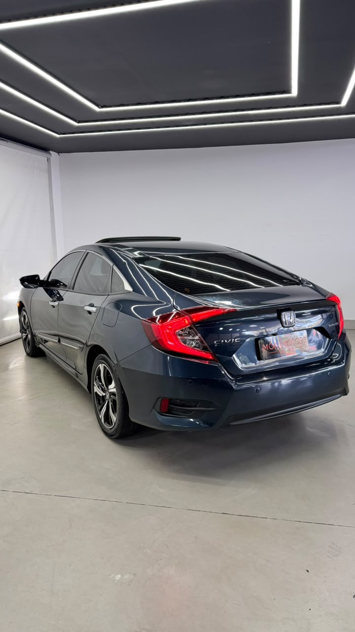 HONDA CIVIC TOURING CVT