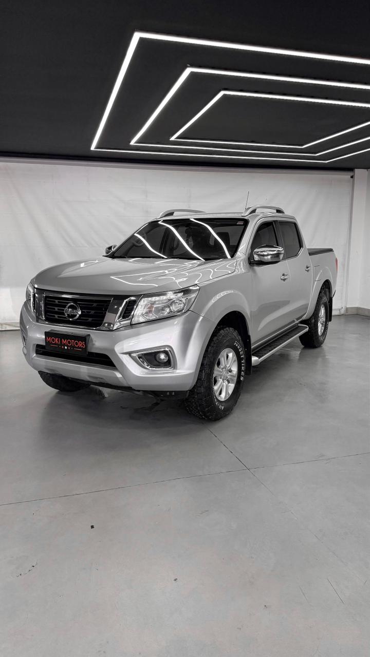 NISSAN FRONTIER LEATX4