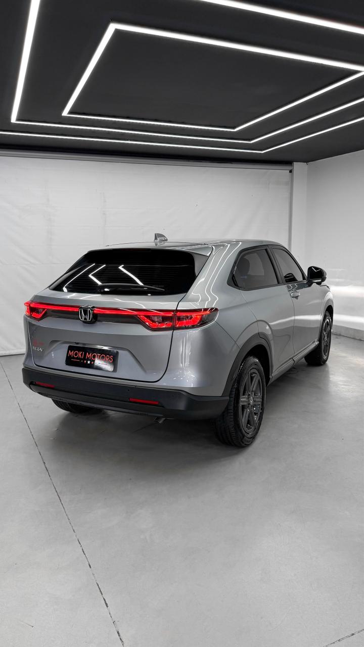 HR-V