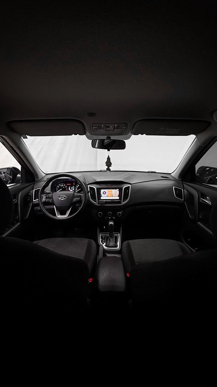 HYUNDAI CRETA ACTION