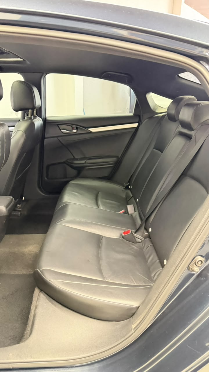 HONDA CIVIC TOURING CVT